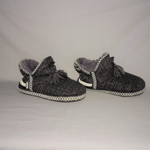 Mukluks Amira Cozy gray Fair Isle slippers - Picture 4 of 8